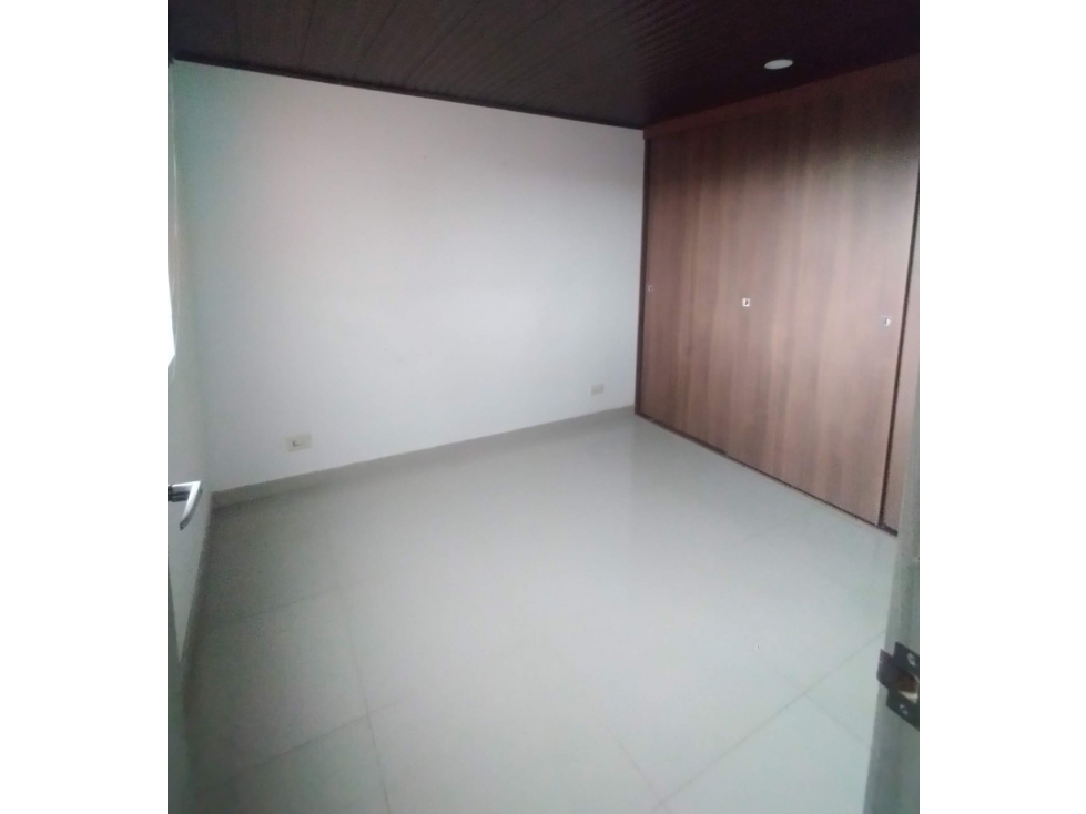 Apartamento en venta en Pinos Polo Club, Mosquera · foto 10 de 15