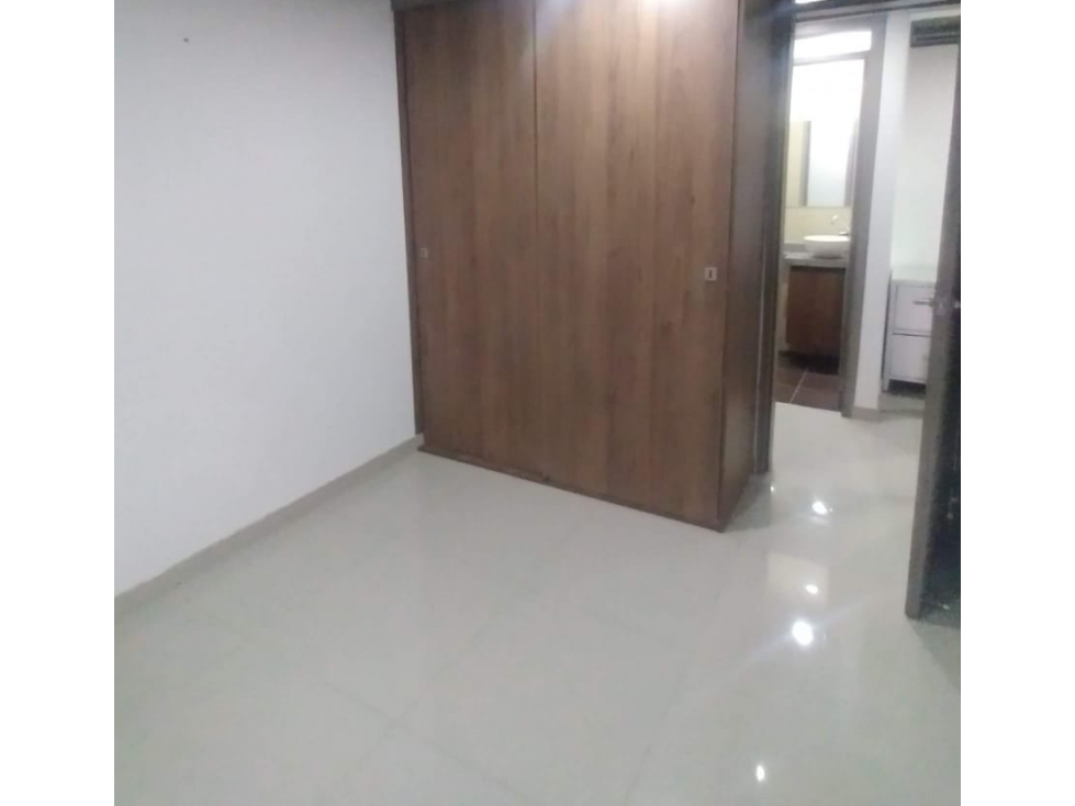 Apartamento en venta en Pinos Polo Club, Mosquera · foto 11 de 15