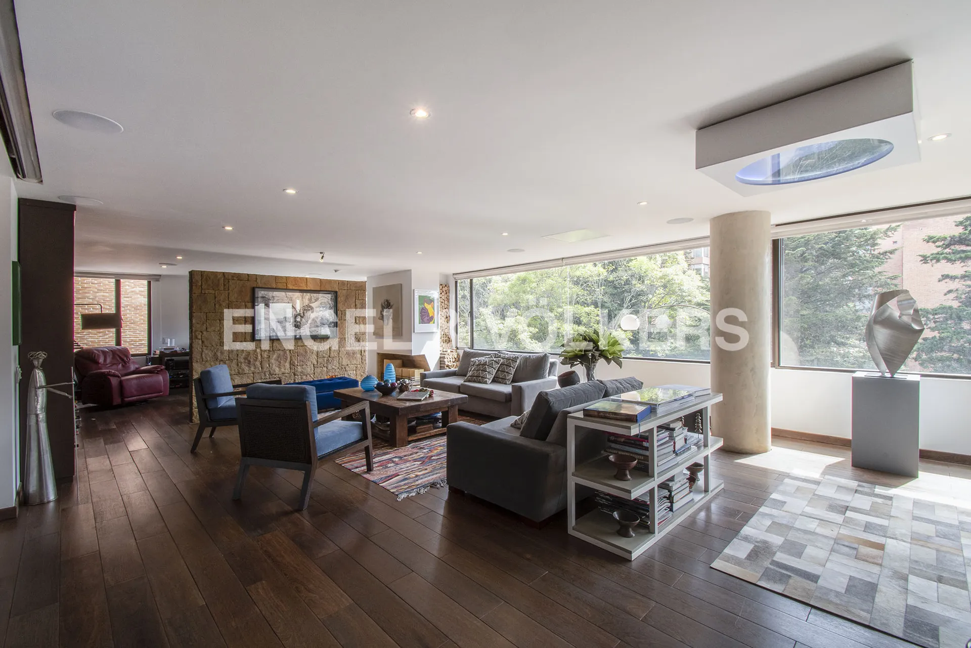 Apartamento en venta en Los Rosales, Bogotá · foto 6 de 23