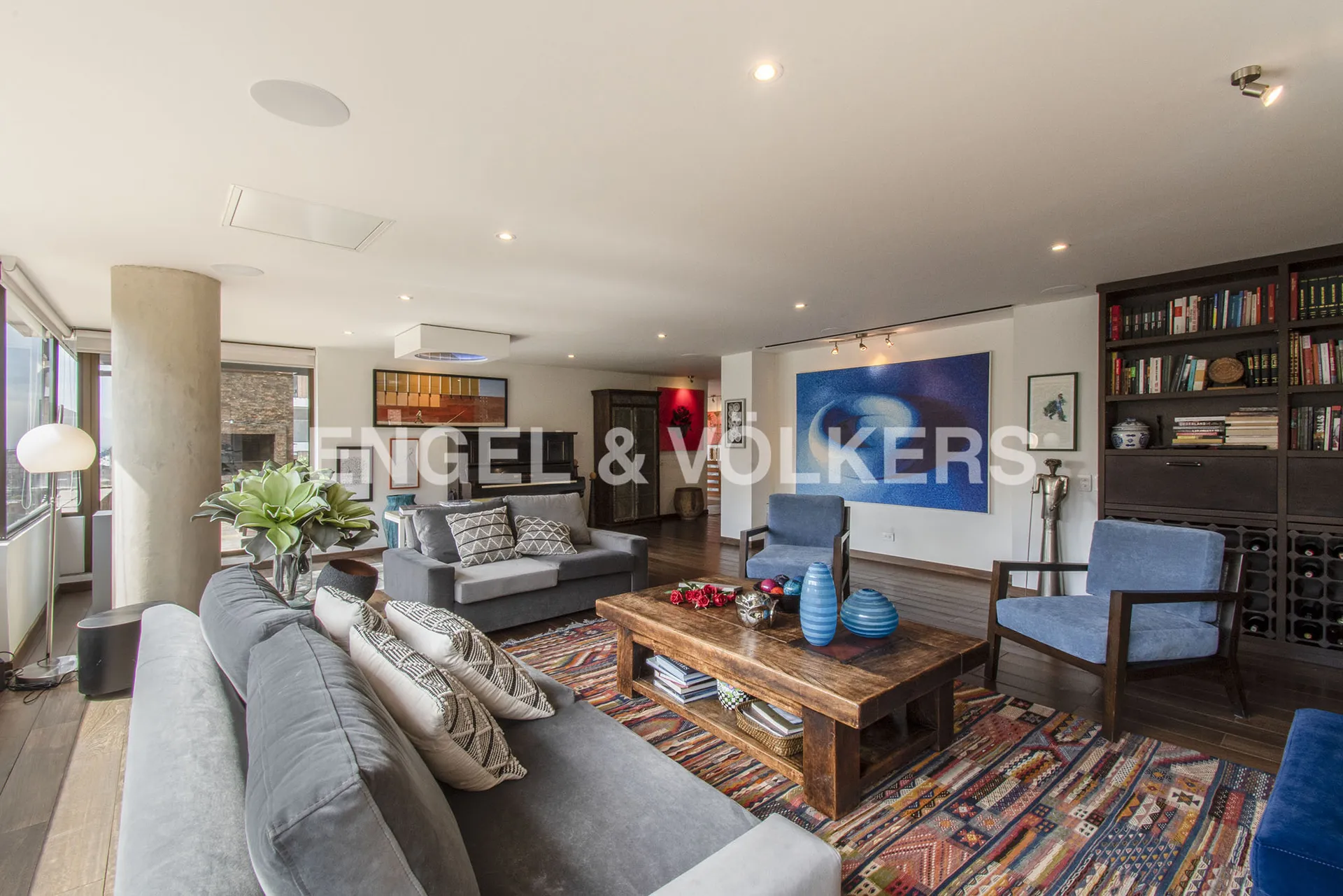 Apartamento en venta en Los Rosales, Bogotá · foto 4 de 23
