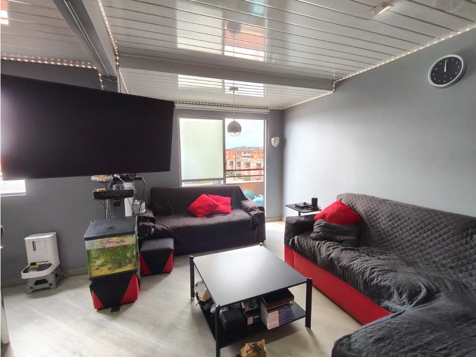 Apartamento en venta en Cr Puerto Madero, Mosquera · foto 3 de 24