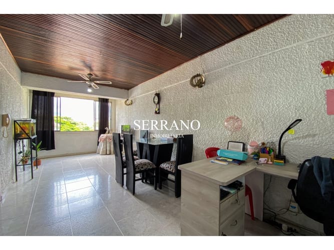 Apartamento de 3 alcobas en venta en Granjas De Provenza, Bucaramanga, 75 m² · foto 2 de 15