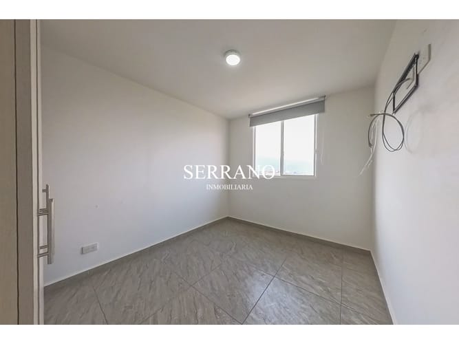 Apartamento de 3 alcobas en venta en La Campiña, Girón, 53 m² · foto 13 de 19
