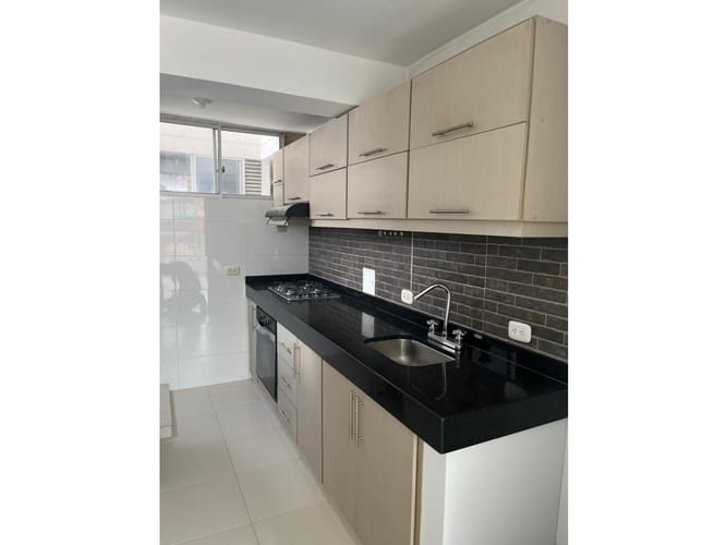 Apartamento de 3 alcobas en venta en Barroblanco, Piedecuesta, 61 m² · foto 3 de 15