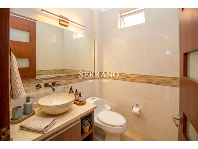 Casa de 5 alcobas en venta en La Mata, Piedecuesta, 400 m² · foto 8 de 24