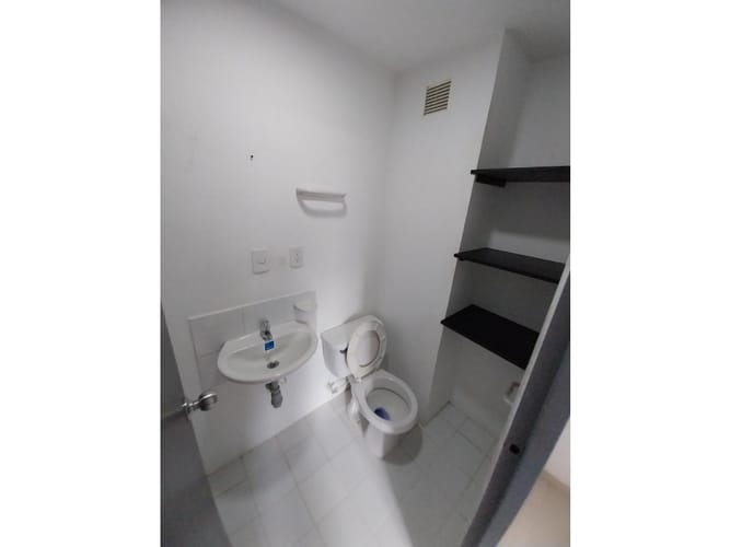 Apartamento de 3 alcobas en venta en El Zafiro, Piedecuesta, 60 m² · foto 6 de 9