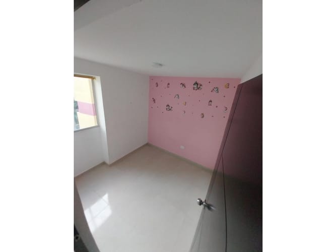 Apartamento de 3 alcobas en venta en El Zafiro, Piedecuesta, 60 m² · foto 7 de 9