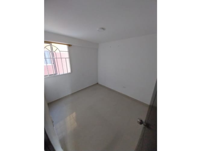 Apartamento de 3 alcobas en venta en El Zafiro, Piedecuesta, 60 m² · foto 8 de 9