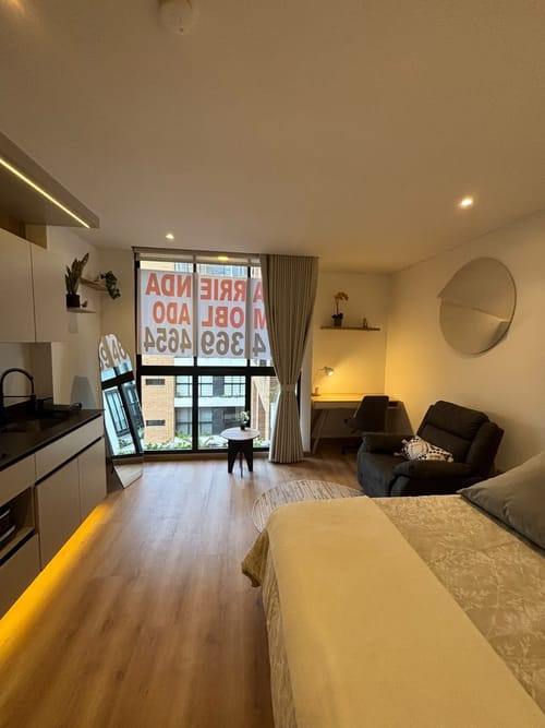 Apartaestudio en arriendo en Chico Norte, Bogotá, 30 m² · foto 3 de 12