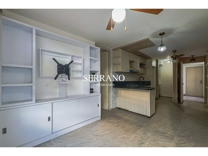 Apartamento de 3 alcobas en venta en La Campiña, Girón, 53 m² · foto 3 de 13