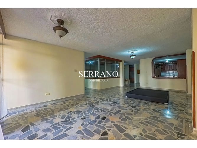 Apartamento de 7 alcobas en venta en Bolivar, Bucaramanga, 280 m² · foto 3 de 24