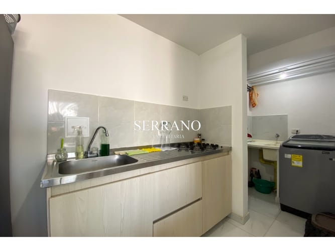 Apartamento de 3 alcobas en venta en La Campiña, Girón, 54 m² · foto 4 de 24