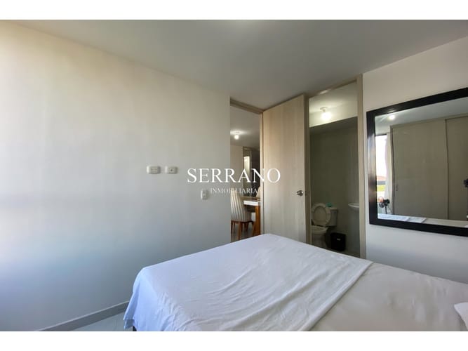 Apartamento de 3 alcobas en venta en La Campiña, Girón, 54 m² · foto 13 de 24