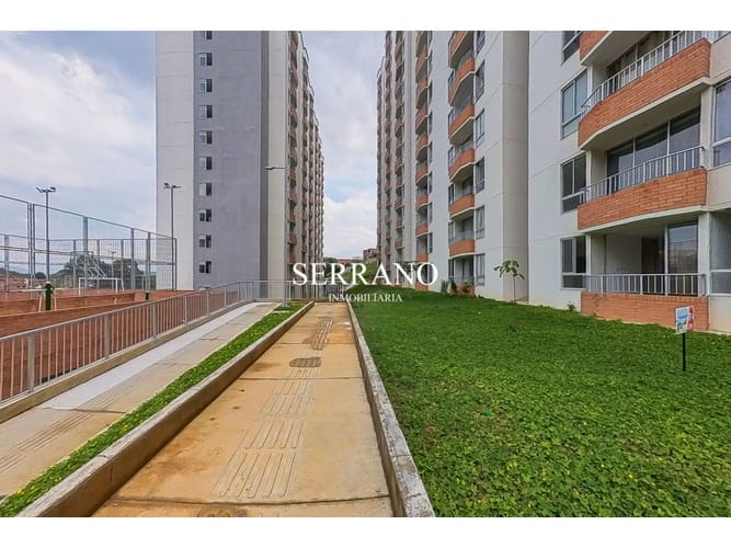 Apartamento de 3 alcobas en venta en La Campiña, Girón, 54 m² · foto 22 de 24