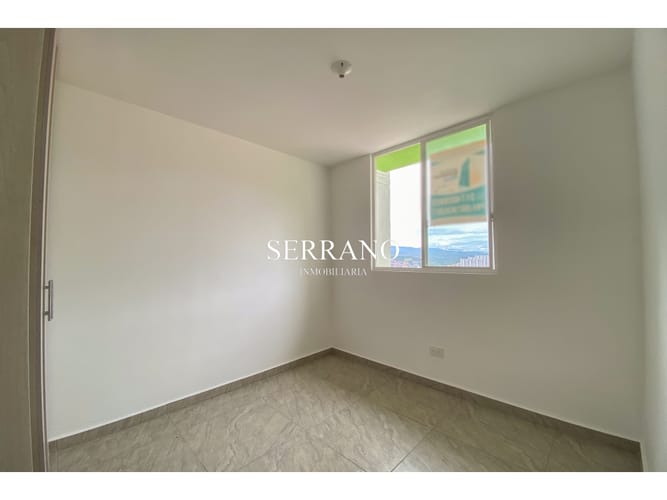 Apartamento de 3 alcobas en venta en La Campiña, Girón, 54 m² · foto 9 de 17