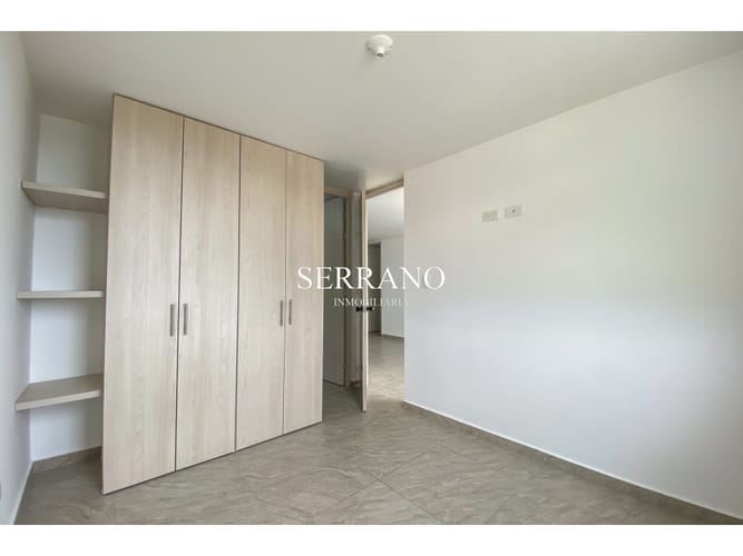 Apartamento de 3 alcobas en venta en La Campiña, Girón, 54 m² · foto 11 de 17