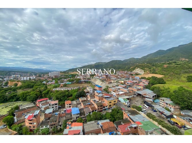 Apartamento de 3 alcobas en venta en La Campiña, Girón, 54 m² · foto 13 de 17