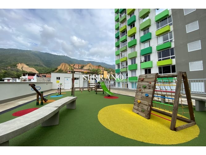 Apartamento de 3 alcobas en venta en La Campiña, Girón, 54 m² · foto 16 de 17