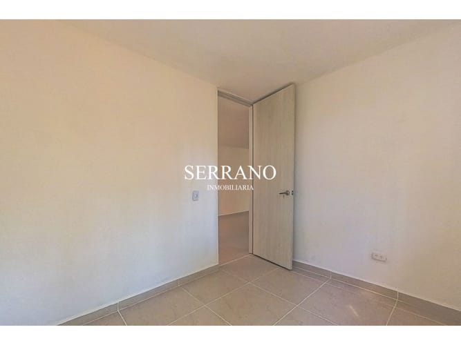 Apartamento de 2 alcobas en venta en Vida En Primavera, Girón, 44 m² · foto 10 de 11