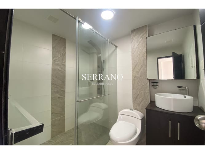 Casa de 4 alcobas en venta en Hacienda La Meseta, Girón, 320 m² · foto 20 de 24