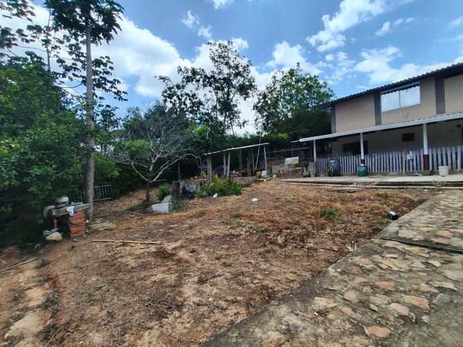 Casa de 3 alcobas en venta en Ruitoque, Piedecuesta, 954 m² · foto 2 de 15