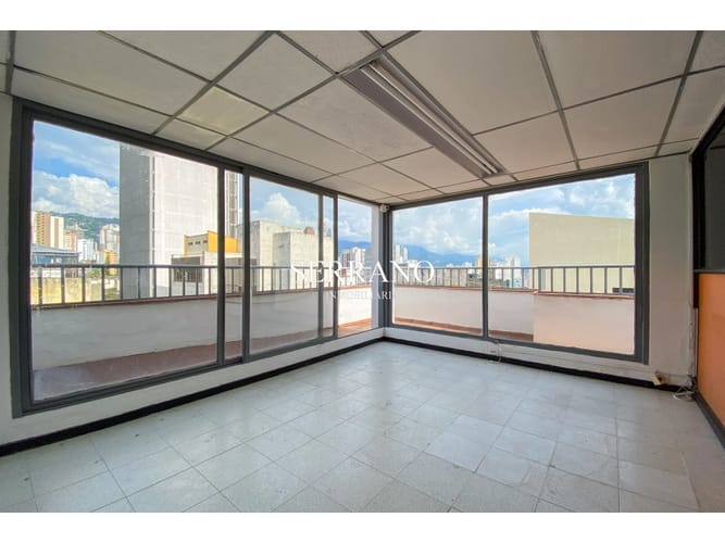 Oficina en venta en Centro, Bucaramanga, 209 m² · foto 2 de 22