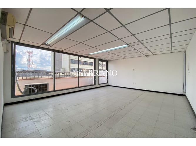 Oficina en venta en Centro, Bucaramanga, 209 m² · foto 12 de 22