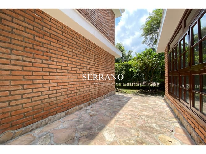 Casa de 5 alcobas en venta en La Españolita, Piedecuesta, 418 m² · foto 13 de 24