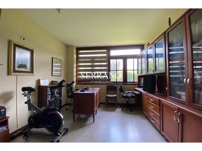 Casa de 5 alcobas en venta en La Españolita, Piedecuesta, 418 m² · foto 15 de 24