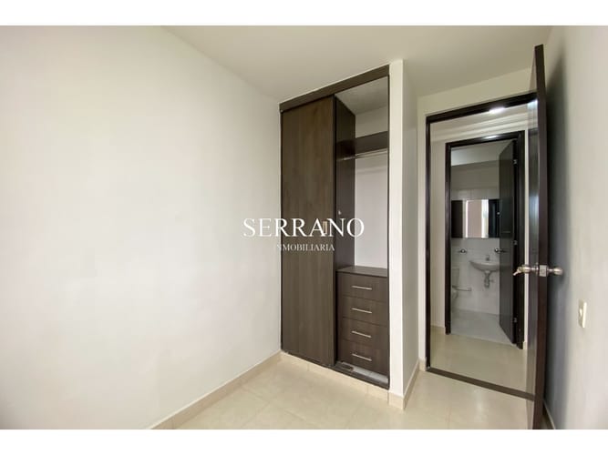 Apartamento de 3 alcobas en venta en Corviandi I, Girón, 56 m² · foto 10 de 21