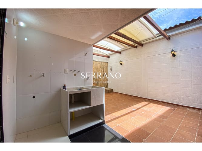 Casa de 4 alcobas en venta en Quinta Granada, Piedecuesta, 200 m² · foto 5 de 24