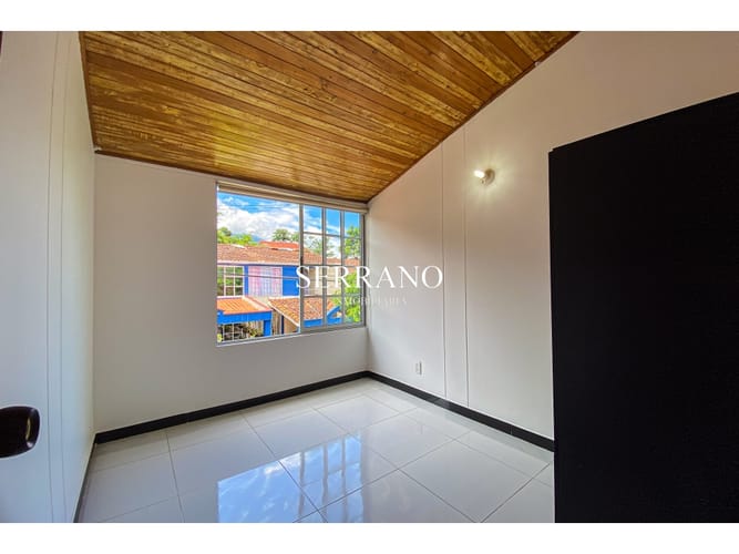 Casa de 4 alcobas en venta en Quinta Granada, Piedecuesta, 200 m² · foto 10 de 24