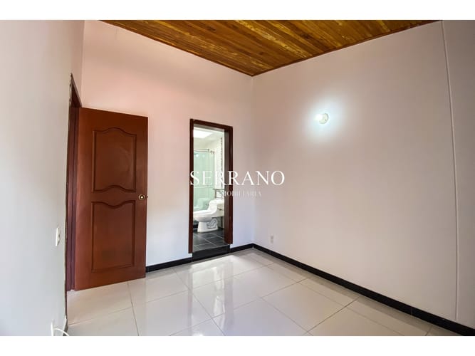 Casa de 4 alcobas en venta en Quinta Granada, Piedecuesta, 200 m² · foto 19 de 24