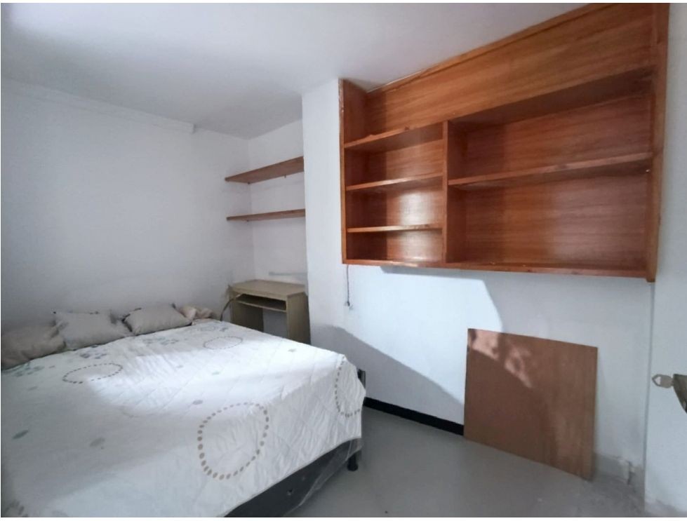 Apartamento en venta en La Almeria, Medellín · foto 9 de 10