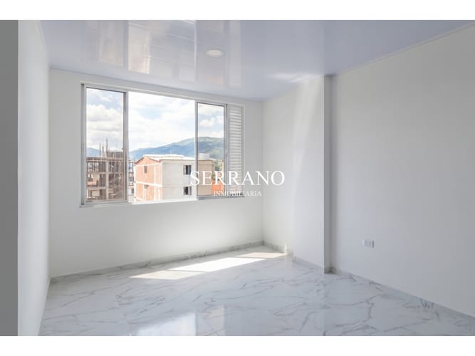Apartamento de 2 alcobas en venta en El Poblado, Girón, 45 m² · foto 2 de 8