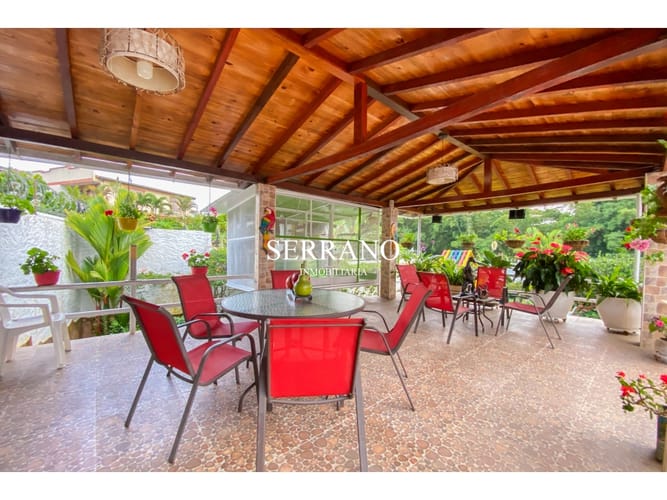 Casa de 6 alcobas en venta en Ruitoque Alto, Floridablanca, 500 m² · foto 19 de 23