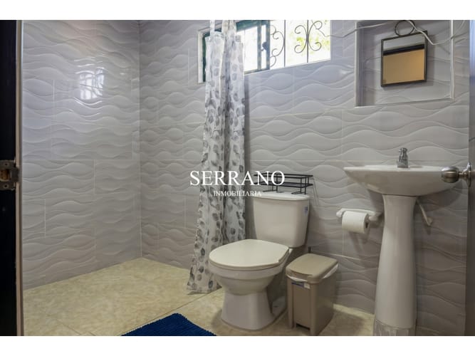Casa de 3 alcobas en venta en Ruitoque Bajo, Girón, 250 m² · foto 8 de 10