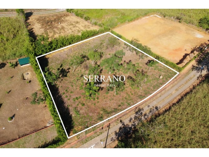 Lote en venta en Chocoita, Girón, 1495 m² · foto 2 de 5