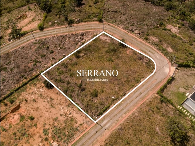 Lote en venta en Chocoita, Girón, 1100 m² · foto 3 de 12