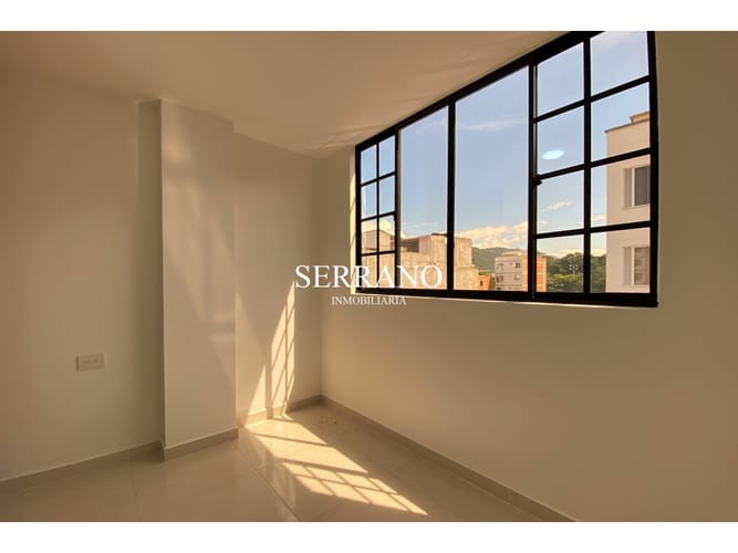 Apartamento de 3 alcobas en venta en El Poblado, Girón, 55 m² · foto 7 de 14