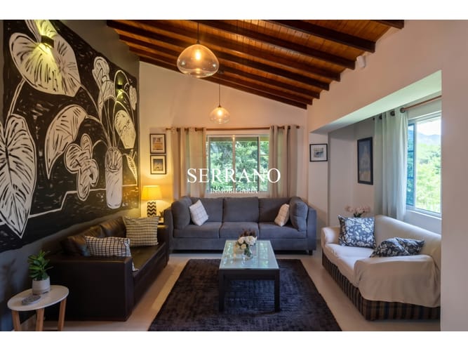 Casa de 4 alcobas en venta en Guayanas, Floridablanca, 397 m² · foto 3 de 17