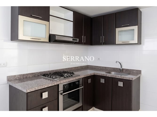 Apartamento de 3 alcobas en venta en Anillo Vial, Floridablanca, 85 m² · foto 3 de 14