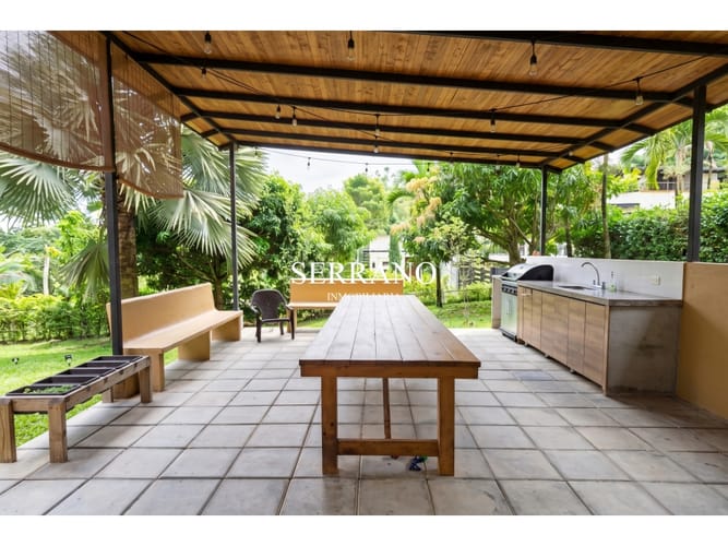 Casa de 4 alcobas en venta en Guayanas, Floridablanca, 397 m² · foto 16 de 17