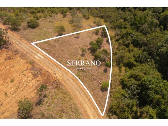 Lote en venta en Chocoita, Girón, 1450 m² · foto 2 de 11