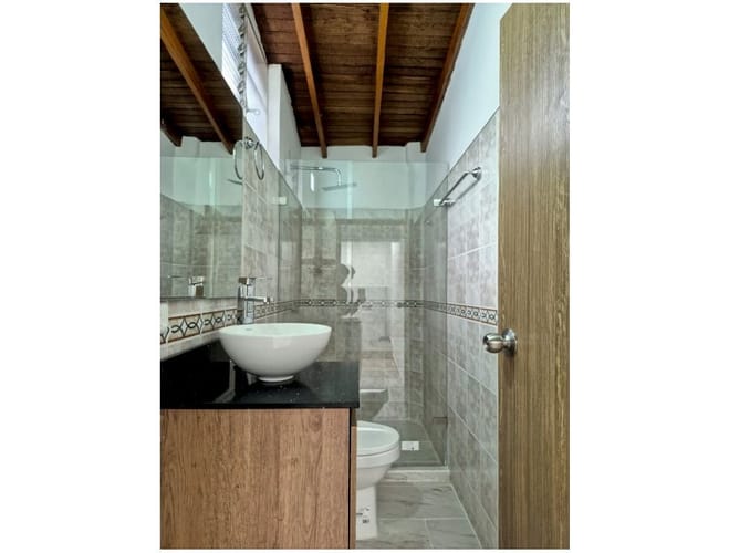 Apartamento de 3 alcobas en venta en Centro, Bello, 65 m² · foto 12 de 13