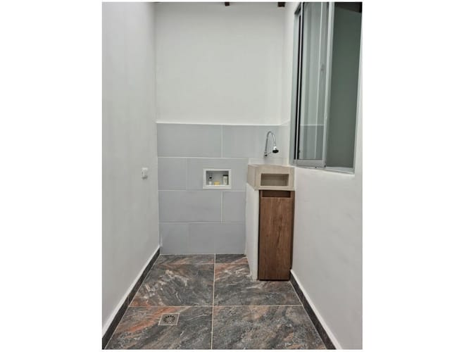 Apartamento de 3 alcobas en venta en Centro, Bello, 65 m² · foto 13 de 13