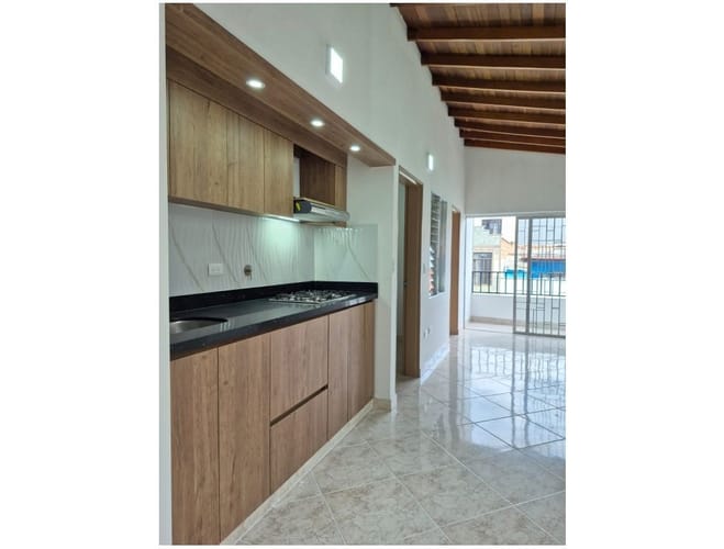 Apartamento de 3 alcobas en venta en Centro, Bello, 65 m² · foto 6 de 13