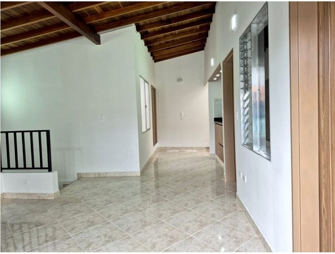 Apartamento de 3 alcobas en venta en Centro, Bello, 65 m² · foto 4 de 13