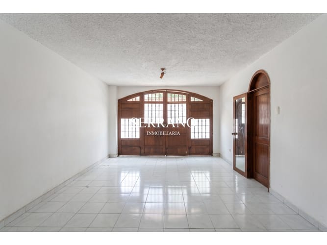Casa de 6 alcobas en venta en Los Pinos, Bucaramanga, 365 m² · foto 11 de 14