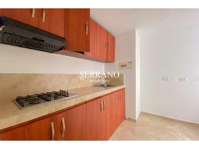 Apartamento de 3 alcobas en venta en Los Rosales, Floridablanca, 64 m² · foto 4 de 21